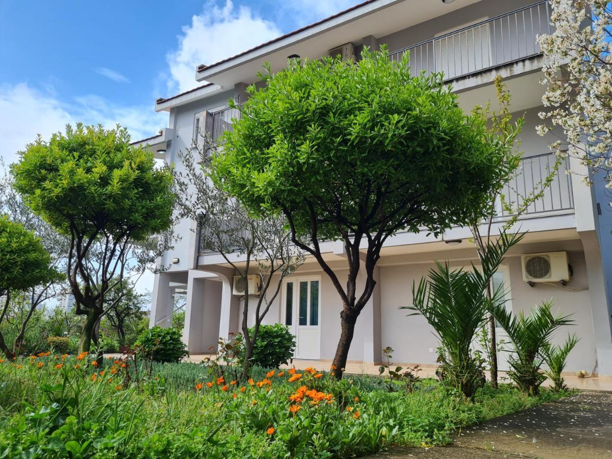 Apartments Macaso Bar Exterior foto