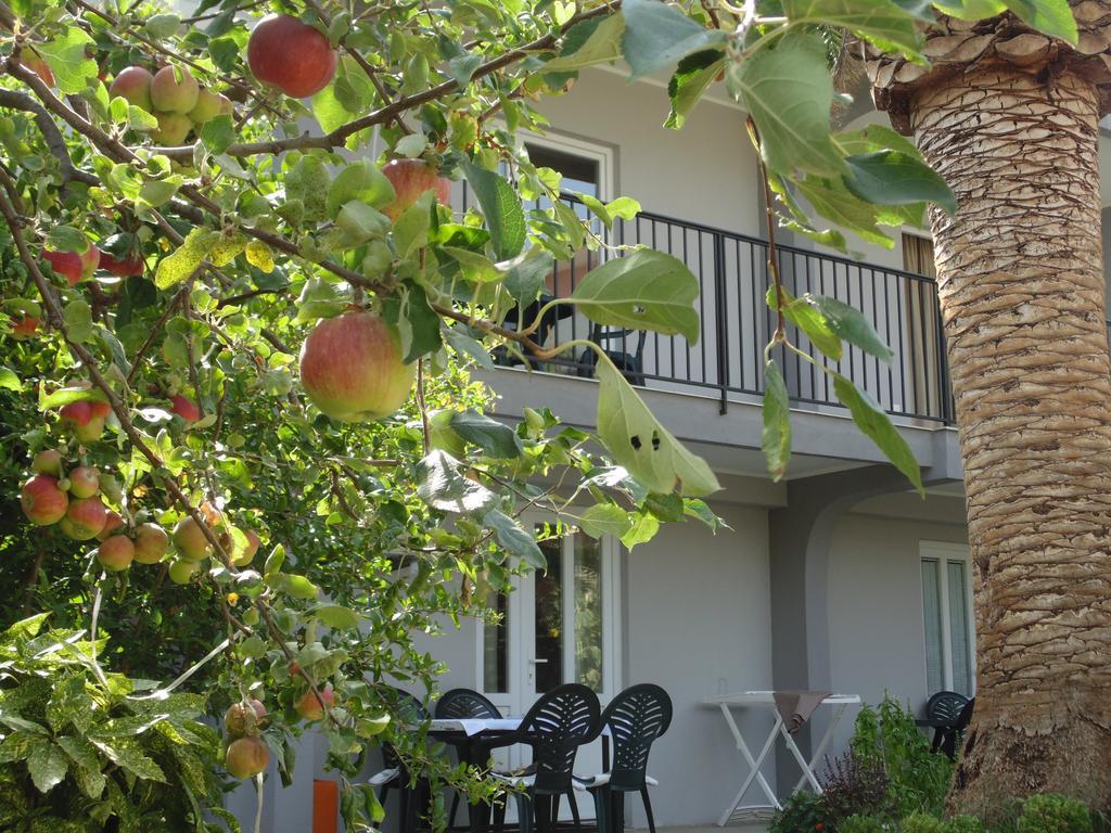 Apartments Macaso Bar Exterior foto